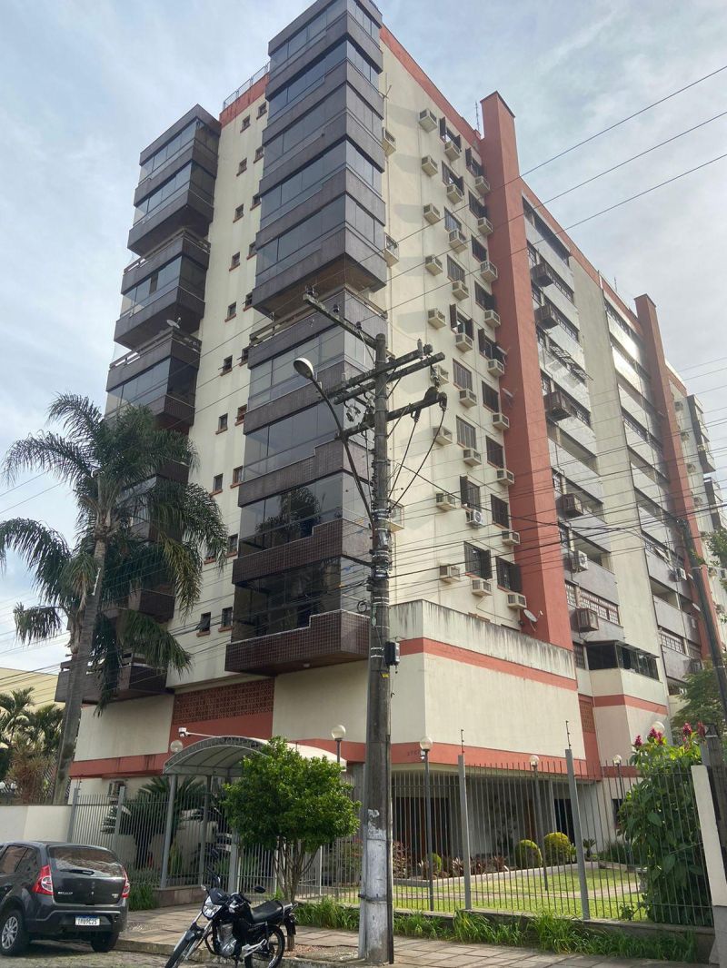 Apartamento com 3 quartos, 2 banheiros e 155m² à venda no bairro Centro, Taquara