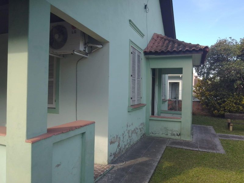 Casa com 4 quartos e 2 banheiros à venda no bairro Centro, Taquara