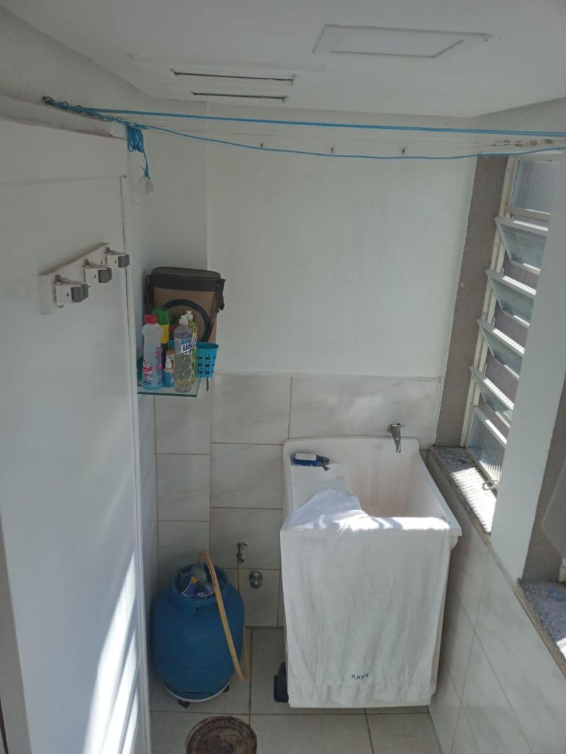 Apartamento com 2 quartos, 1 banheiro e 106m² à venda no bairro Centro, Taquara