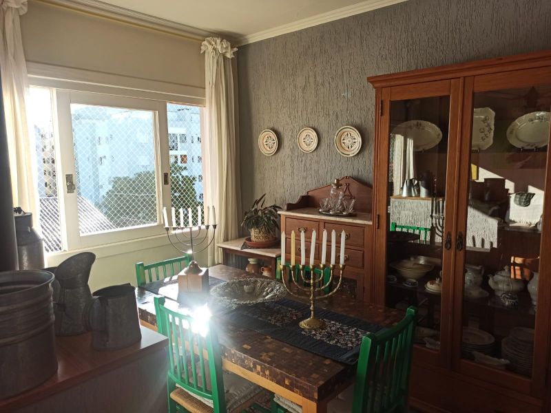 Apartamento com 2 quartos, 1 banheiro e 78m² à venda no bairro Centro, Taquara