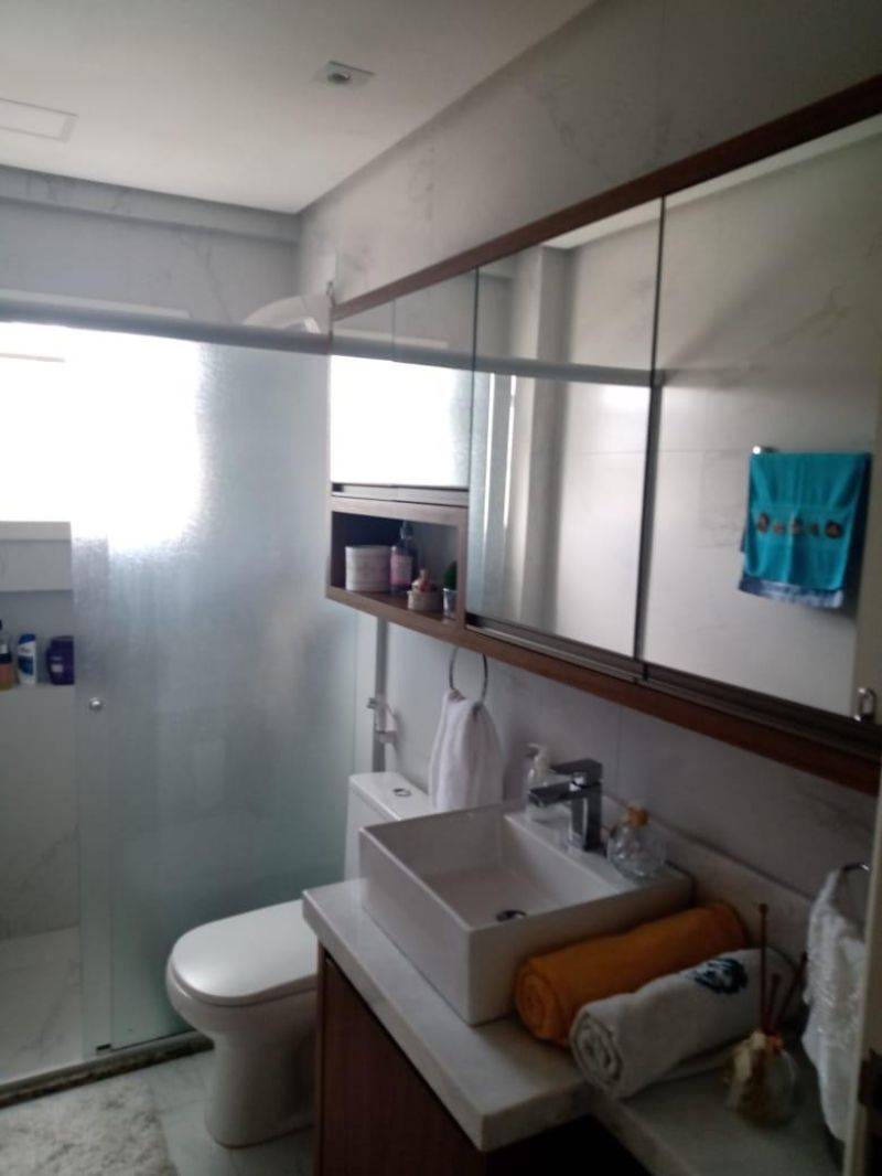 Apartamento com 2 quartos, 2 banheiros e 88m² à venda no bairro Centro, Taquara