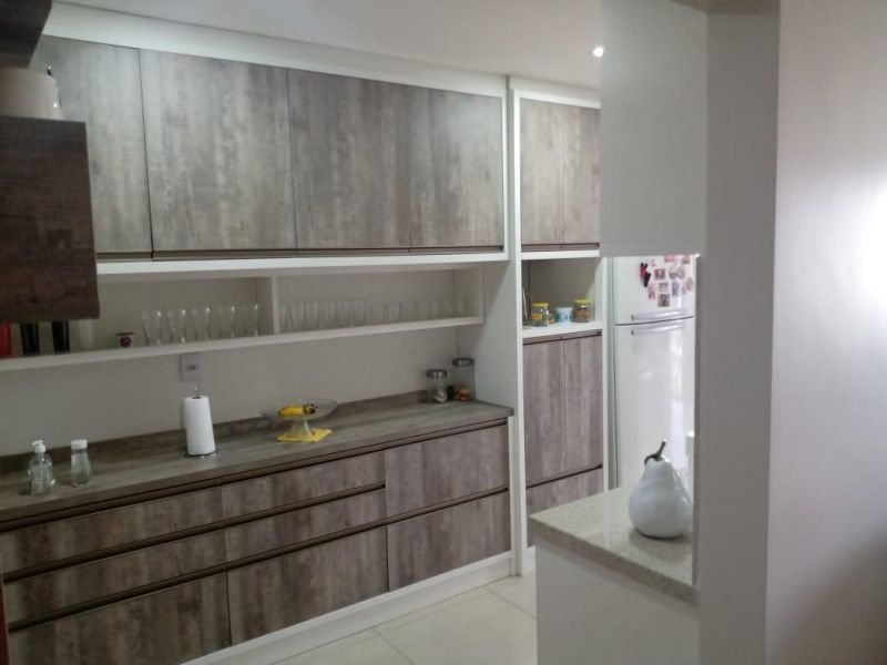 Apartamento com 2 quartos, 2 banheiros e 88m² à venda no bairro Centro, Taquara