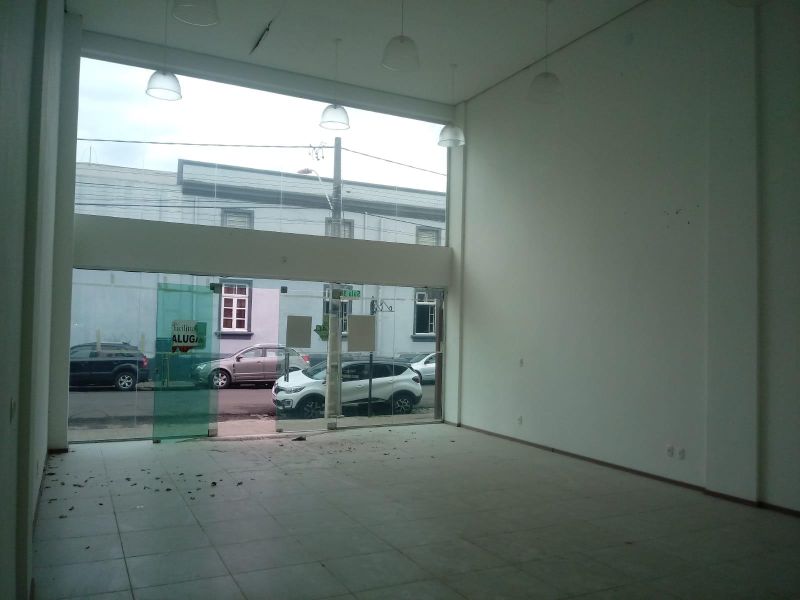 Sala com 1 banheiro e 62m² à venda no bairro Centro, Taquara