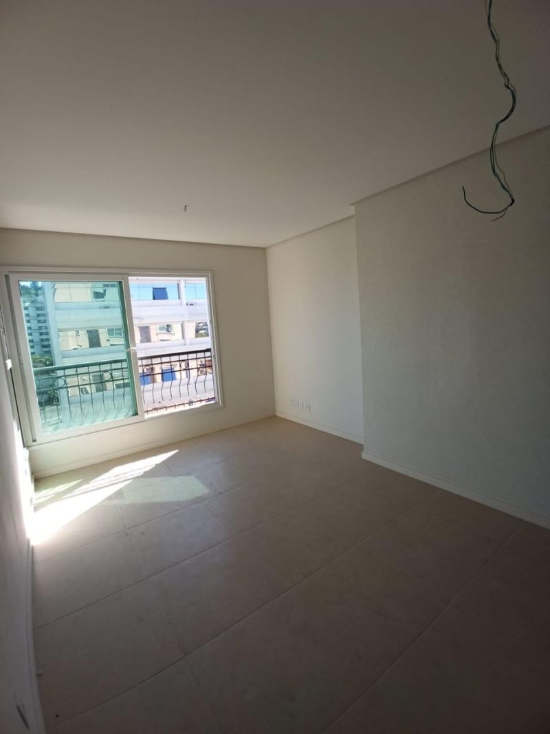 Apartamento com 1 quarto, 1 banheiro e 65m² à venda no bairro Centro, Taquara