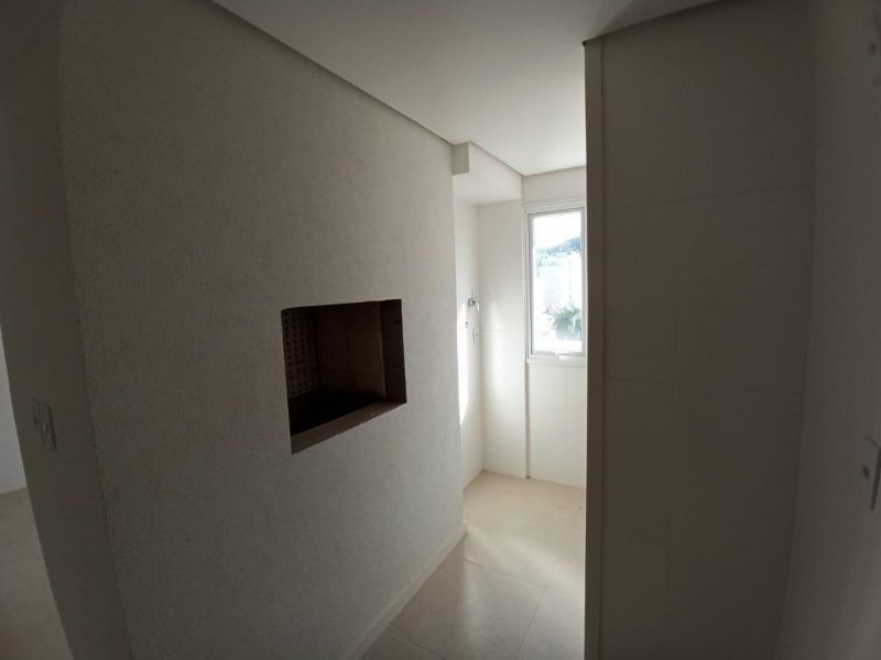 Apartamento com 1 quarto, 1 banheiro e 65m² à venda no bairro Centro, Taquara