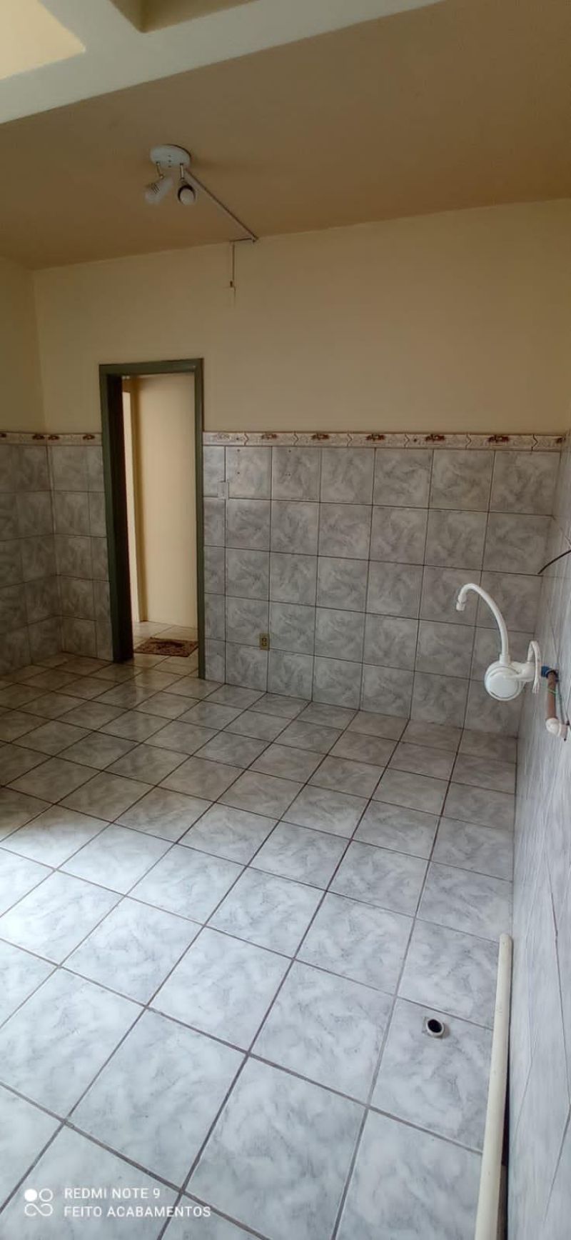 Apartamento com 2 quartos, 1 banheiro e 91m² à venda no bairro Centro, Taquara