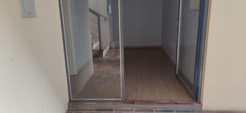 Sala com 1 banheiro e 31m² à venda no bairro Centro, Taquara