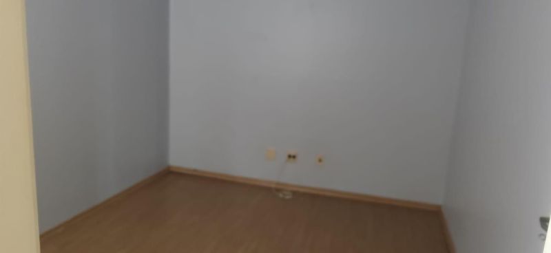 Sala com 1 banheiro e 31m² à venda no bairro Centro, Taquara