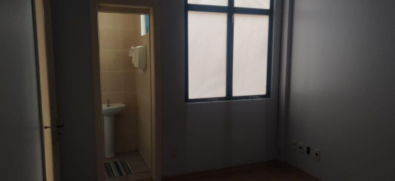Sala com 1 banheiro e 31m² à venda no bairro Centro, Taquara