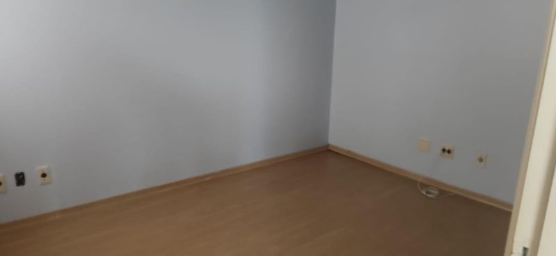Sala com 1 banheiro e 31m² à venda no bairro Centro, Taquara