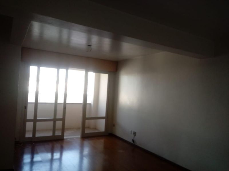 Apartamento com 2 quartos, 1 banheiro e 82m² à venda no bairro Centro, Taquara