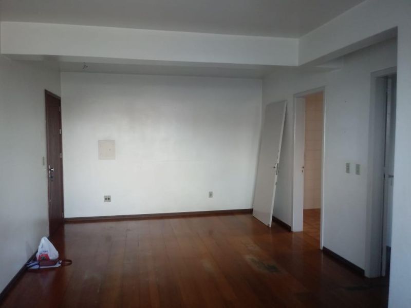 Apartamento com 2 quartos, 1 banheiro e 82m² à venda no bairro Centro, Taquara