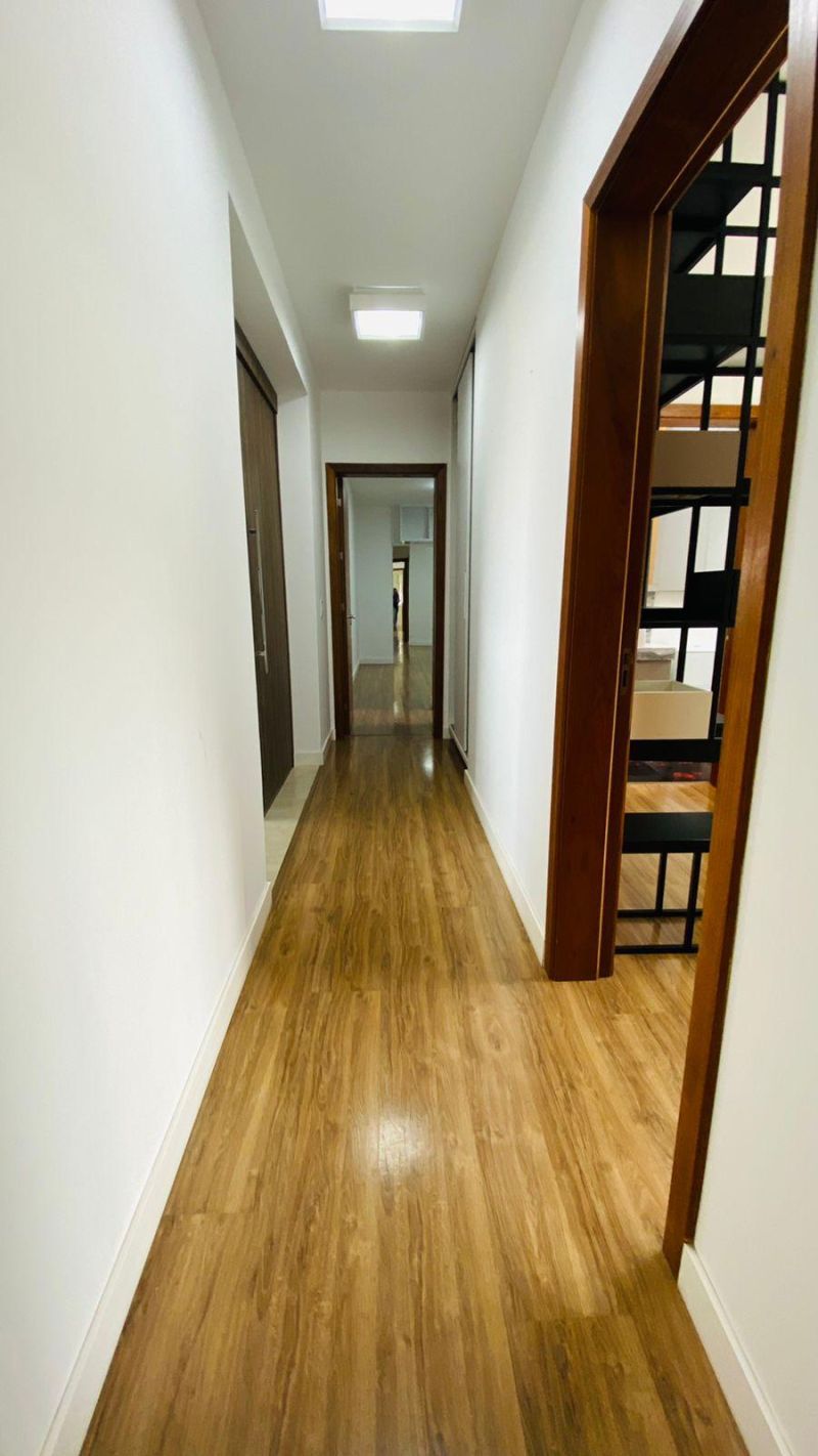 Apartamento com 4 banheiros e 157m² à venda no bairro Centro, Taquara