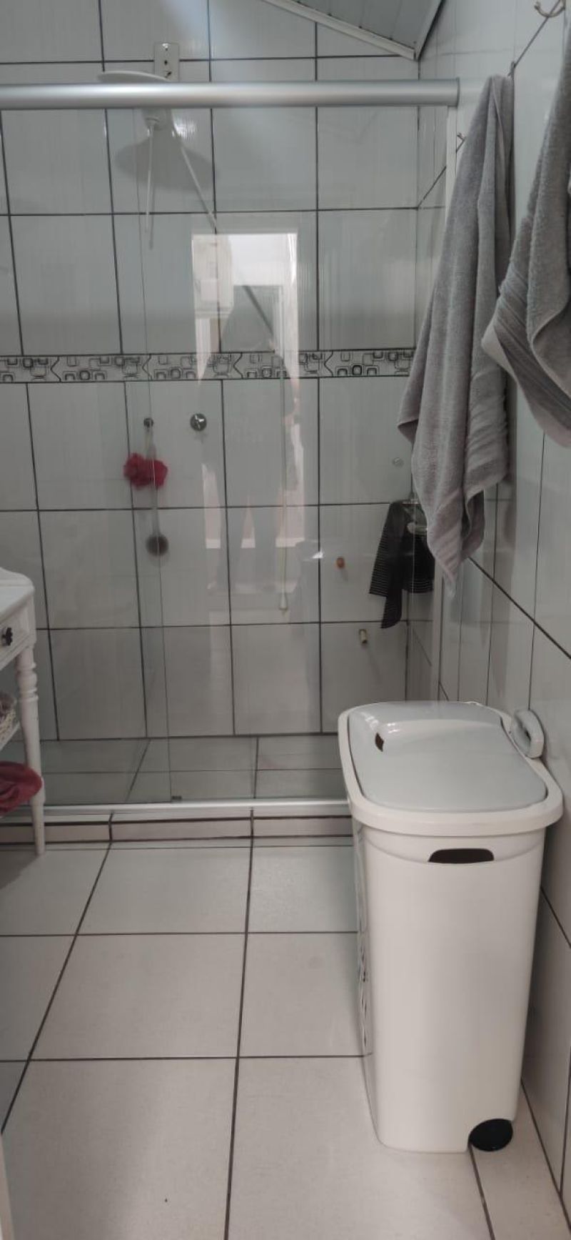 Casa com 1 quarto, 3 banheiros e 220m² à venda no bairro Centro, Taquara