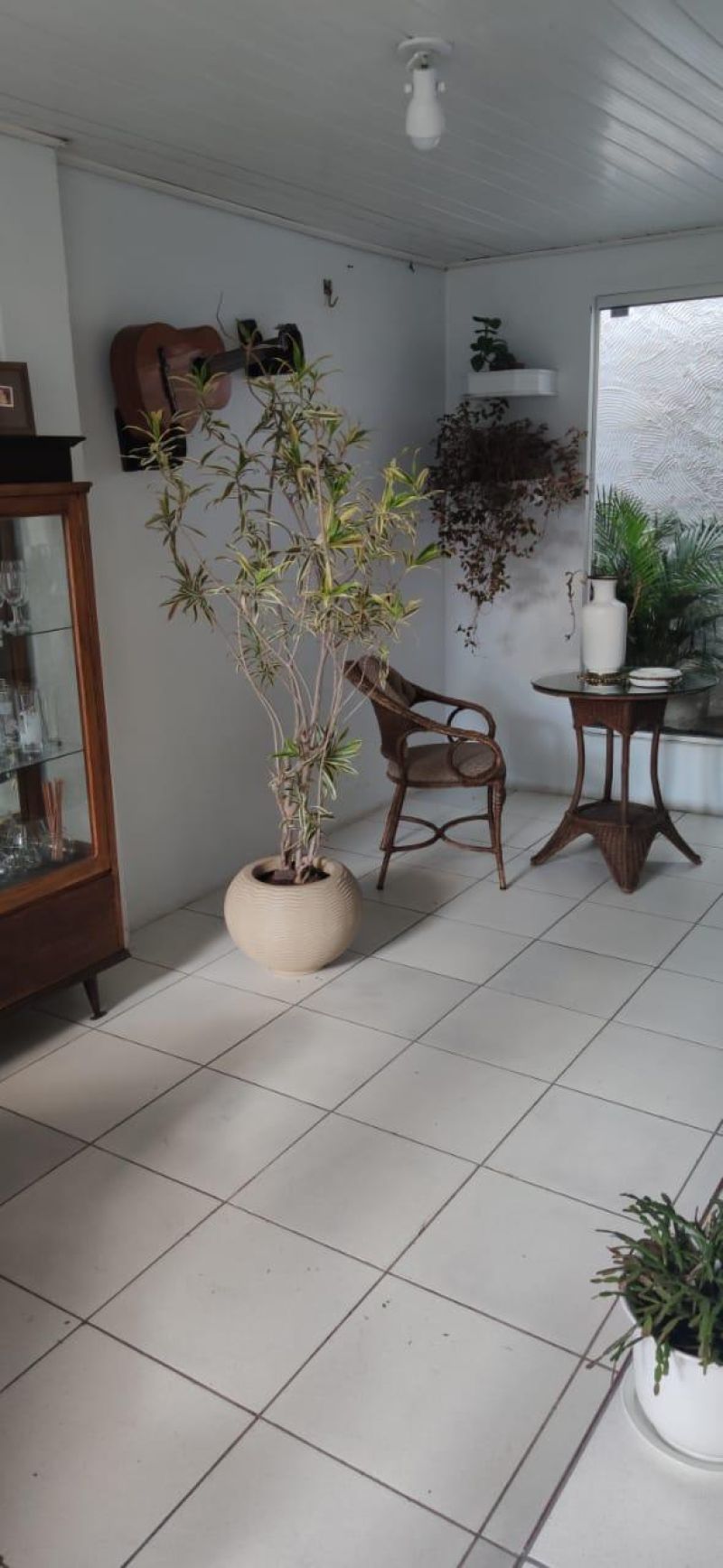 Casa com 1 quarto, 3 banheiros e 220m² à venda no bairro Centro, Taquara