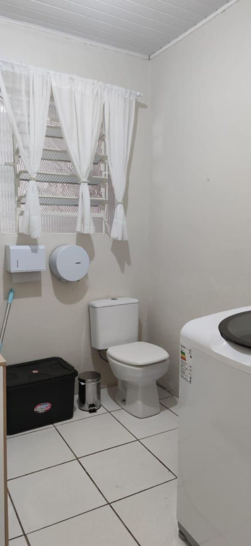 Casa com 1 quarto, 3 banheiros e 220m² à venda no bairro Centro, Taquara