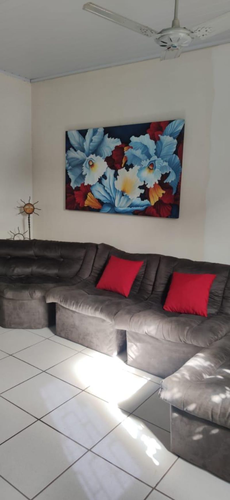Casa com 1 quarto, 3 banheiros e 220m² à venda no bairro Centro, Taquara