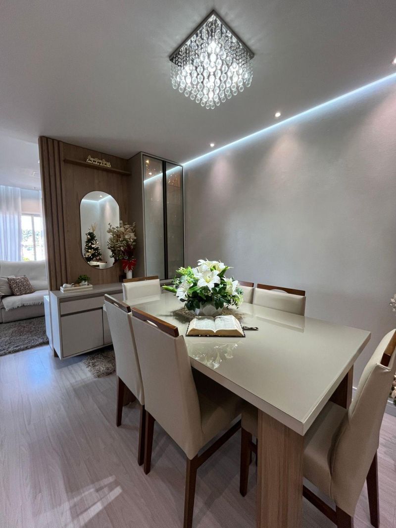 Apartamento com 1 quarto, 2 banheiros e 80m² à venda no bairro Centro, Taquara