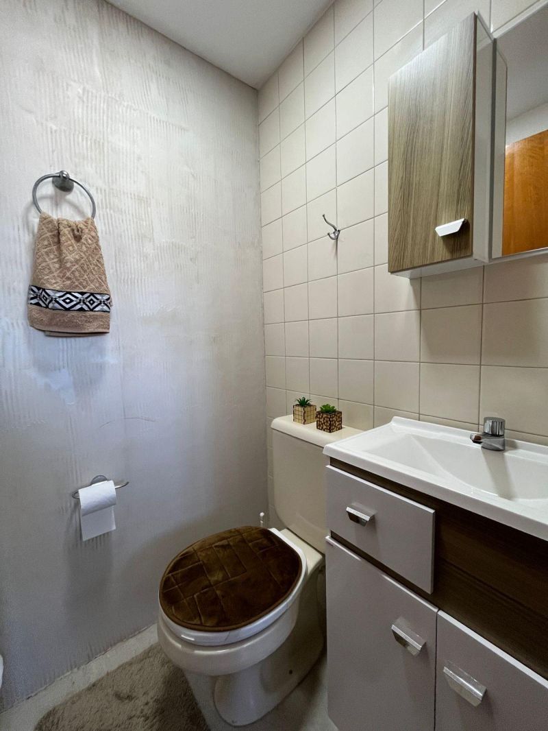 Apartamento com 1 quarto, 2 banheiros e 80m² à venda no bairro Centro, Taquara