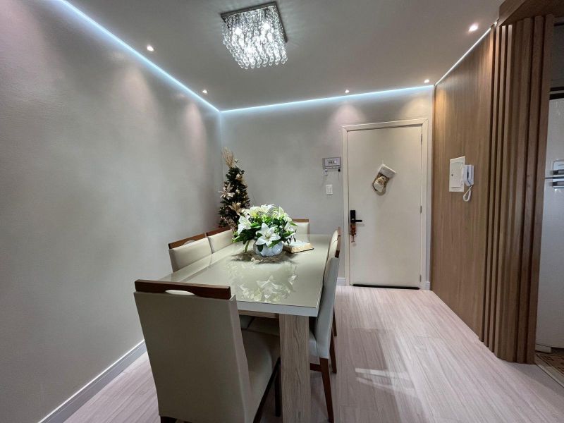 Apartamento com 1 quarto, 2 banheiros e 80m² à venda no bairro Centro, Taquara