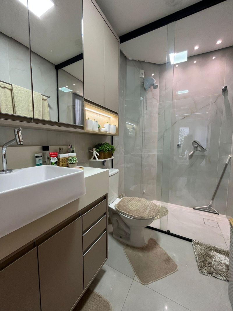 Apartamento com 1 quarto, 2 banheiros e 80m² à venda no bairro Centro, Taquara