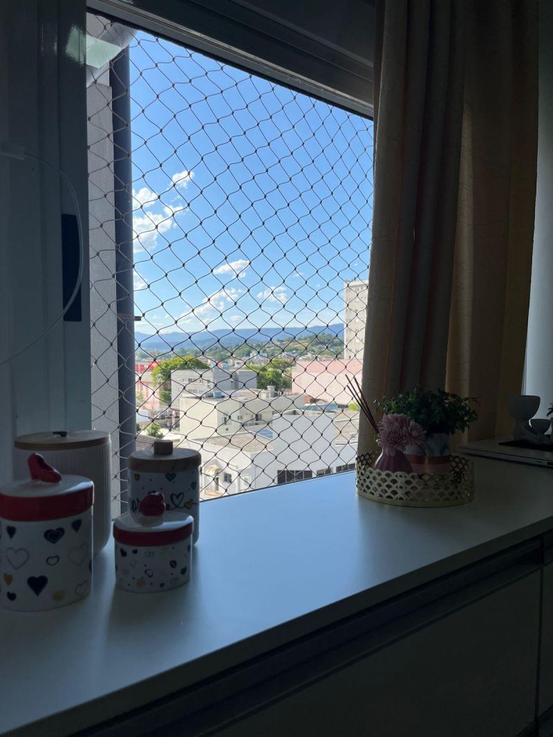 Apartamento com 1 quarto, 2 banheiros e 80m² à venda no bairro Centro, Taquara