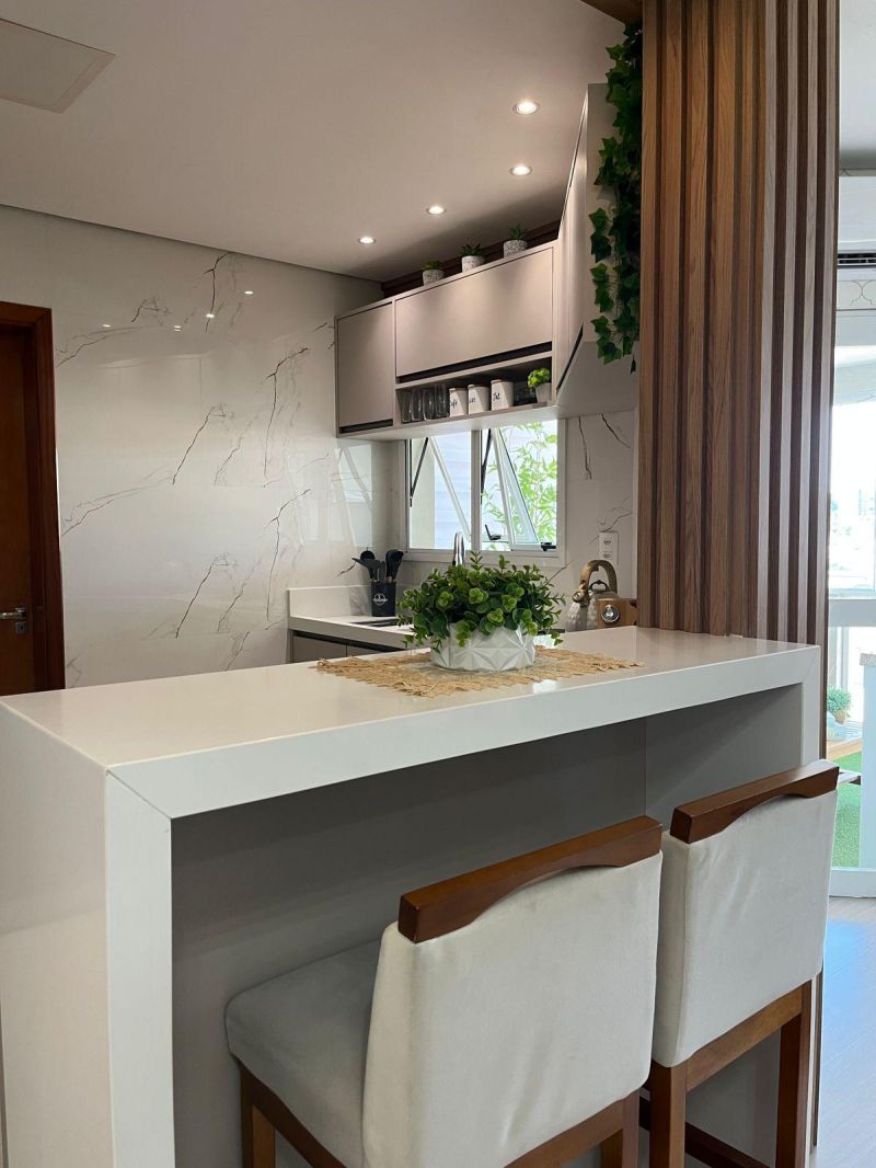 Apartamento com 1 quarto, 2 banheiros e 80m² à venda no bairro Centro, Taquara