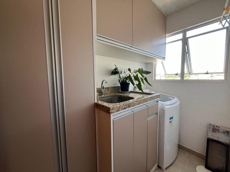 Apartamento com 1 quarto, 2 banheiros e 80m² à venda no bairro Centro, Taquara