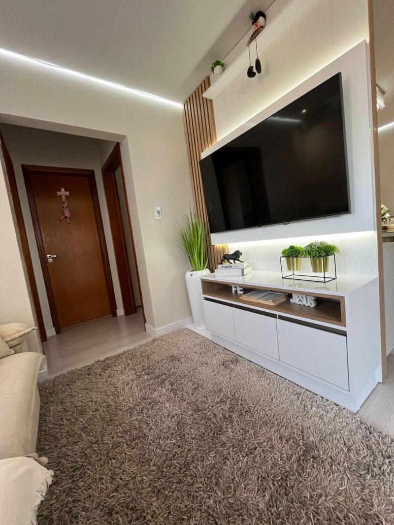 Apartamento com 1 quarto, 2 banheiros e 80m² à venda no bairro Centro, Taquara