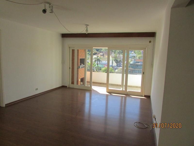 Apartamento com 3 quartos, 2 banheiros e 130m² à venda no bairro Centro, Taquara