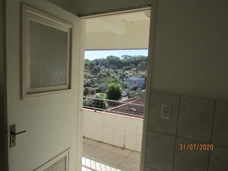 Apartamento com 3 quartos, 2 banheiros e 130m² à venda no bairro Centro, Taquara