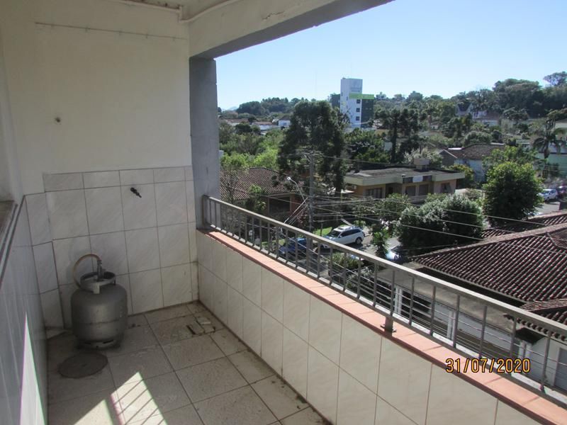 Apartamento com 3 quartos, 2 banheiros e 130m² à venda no bairro Centro, Taquara