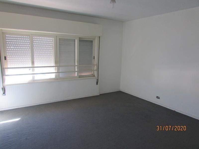 Apartamento com 3 quartos, 2 banheiros e 130m² à venda no bairro Centro, Taquara