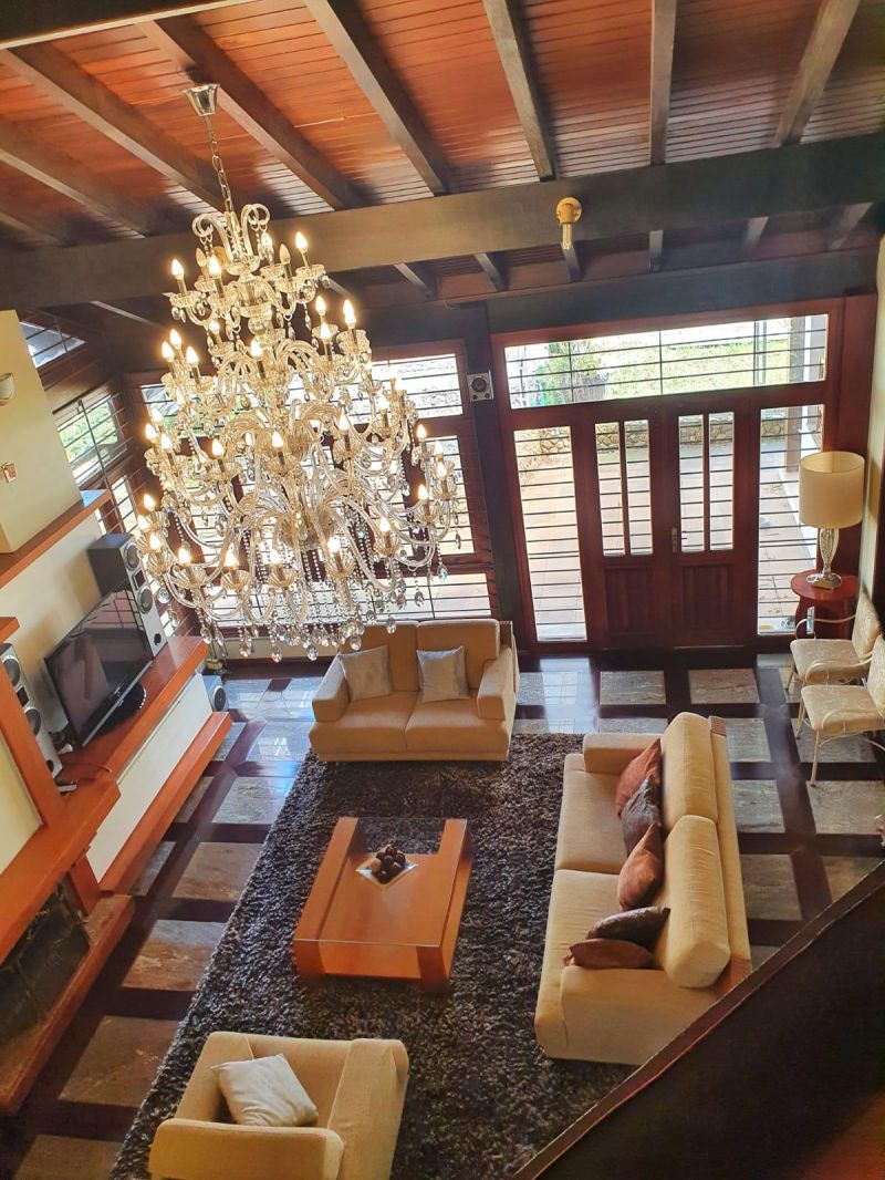 Casa com 4 quartos, 6 banheiros e 655m² à venda no bairro Morro do Leoncio, Taquara