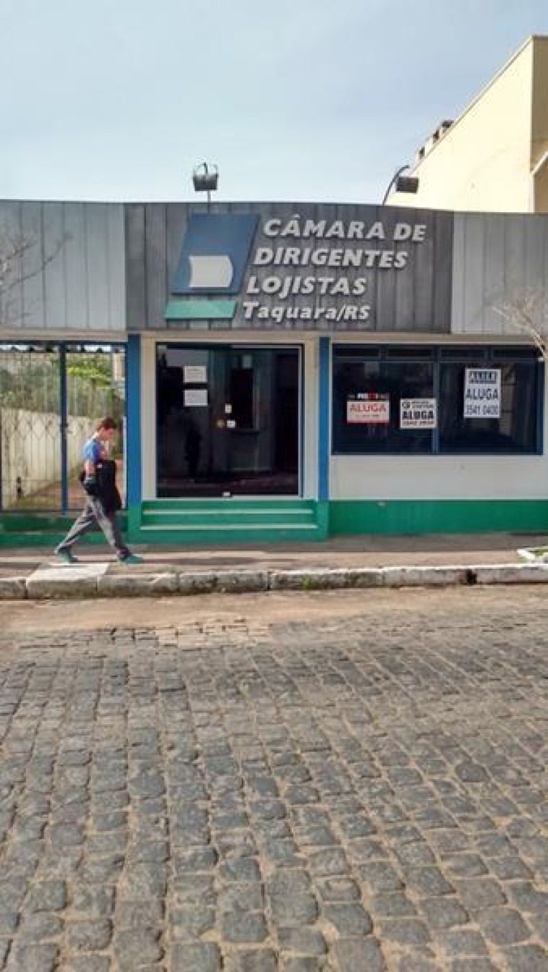 Sala com 160m² à venda no bairro Centro, Taquara