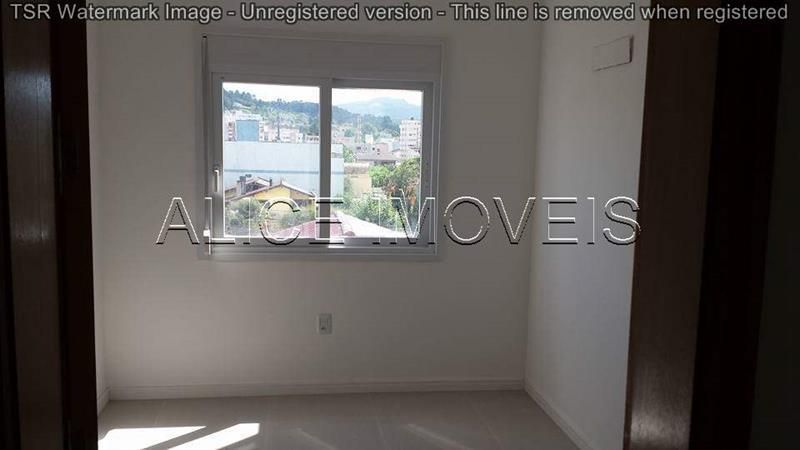 Apartamento com 1 quarto, 2 banheiros e 76m² à venda no bairro Centro, Taquara