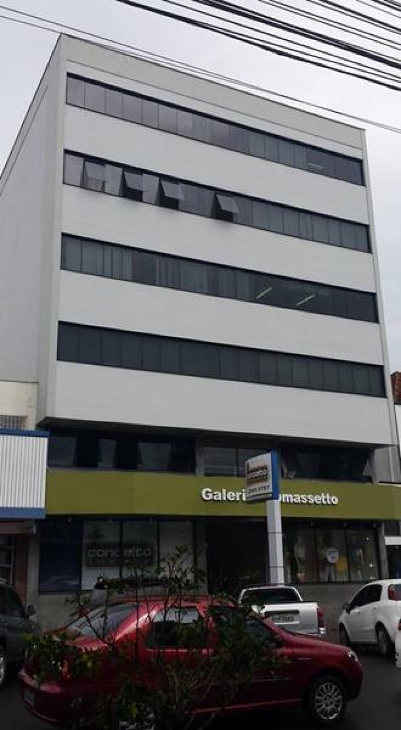 Sala com 1 banheiro e 50m² à venda no bairro Centro, Taquara