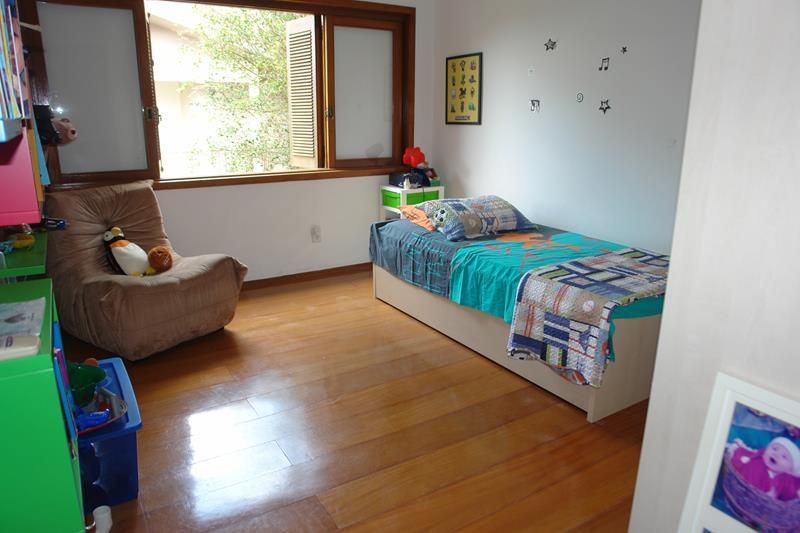 Casa com 2 quartos, 4 banheiros e 263m² à venda no bairro Centro, Taquara