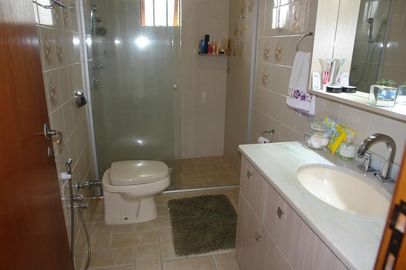 Casa com 2 quartos, 4 banheiros e 263m² à venda no bairro Centro, Taquara
