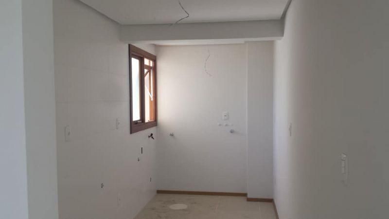 Apartamento com 2 quartos, 1 banheiro e 60m² à venda no bairro Centro, Taquara