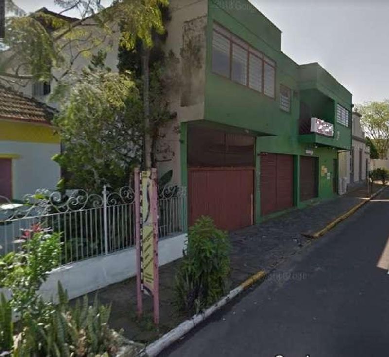 Prédio com 5 quartos e 2 banheiros à venda no bairro Centro, Taquara