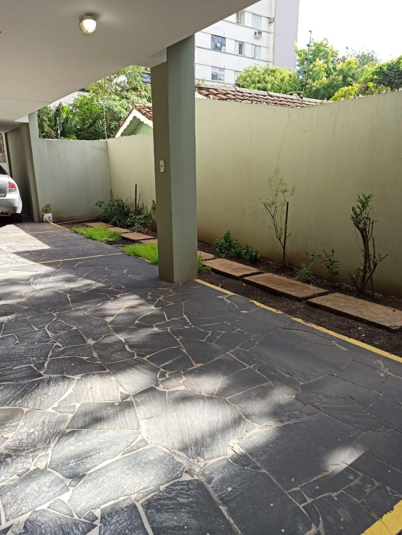 Apartamento com 1 quarto, 2 banheiros e 100m² à venda no bairro Centro, Taquara