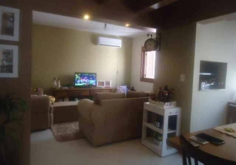 Apartamento com 1 quarto, 2 banheiros e 100m² à venda no bairro Centro, Taquara