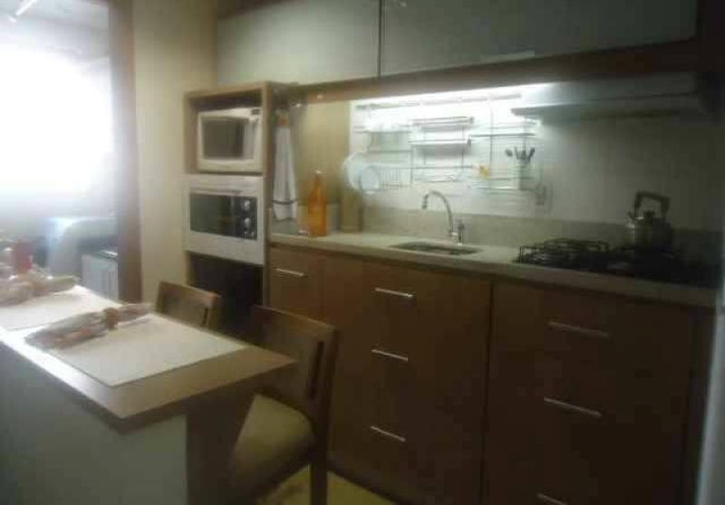 Apartamento com 1 quarto, 2 banheiros e 100m² à venda no bairro Centro, Taquara