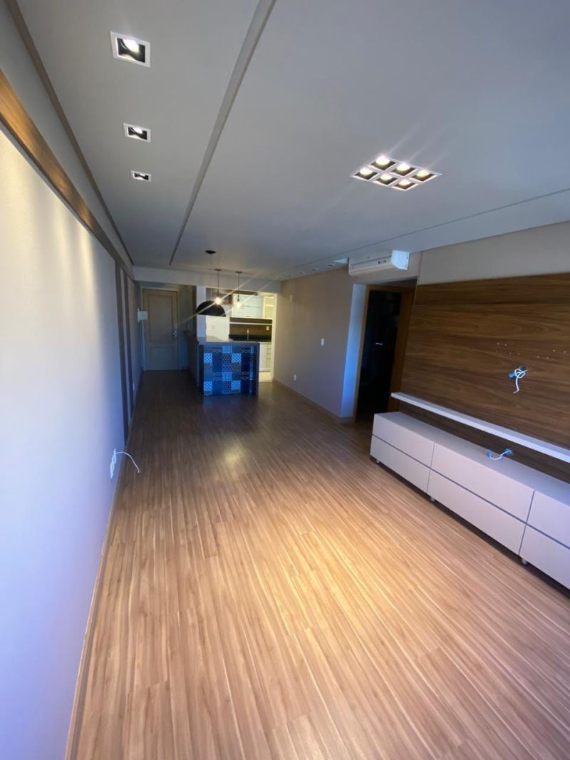 Apartamento com 2 quartos, 1 banheiro e 60m² à venda no bairro Centro, Taquara