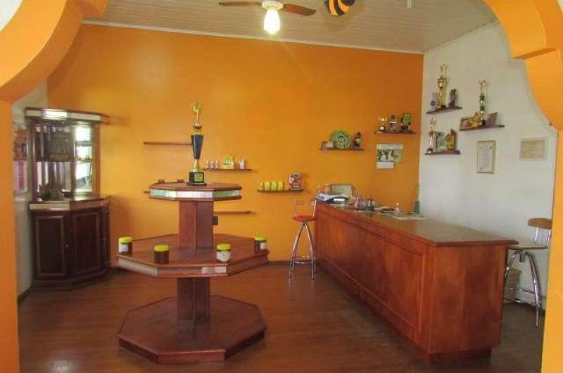 Casa com 3 quartos, 2 banheiros e 200m² à venda no bairro Centro, Taquara
