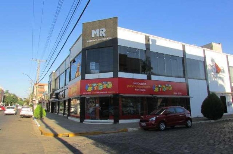 Sala com 2 banheiros e 98m² à venda no bairro Centro, Taquara