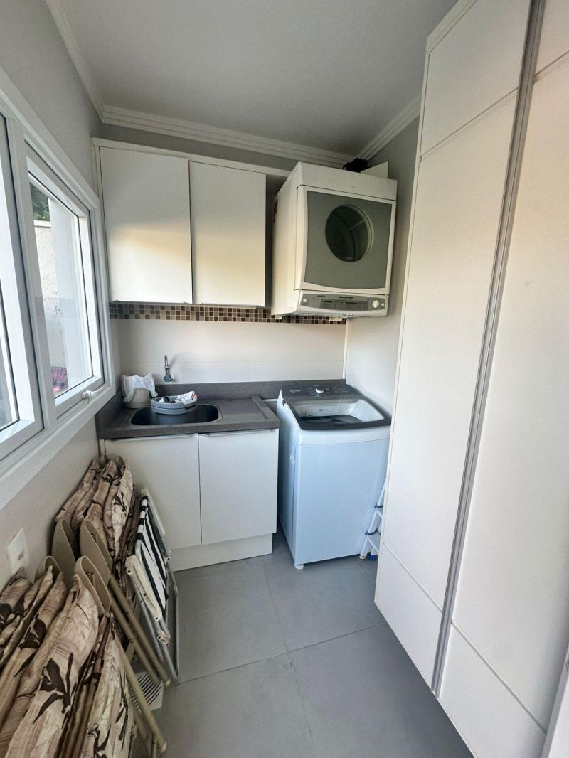 Casa com 2 quartos, 2 banheiros e 265m² à venda no bairro Jardim do Prado, Taquara