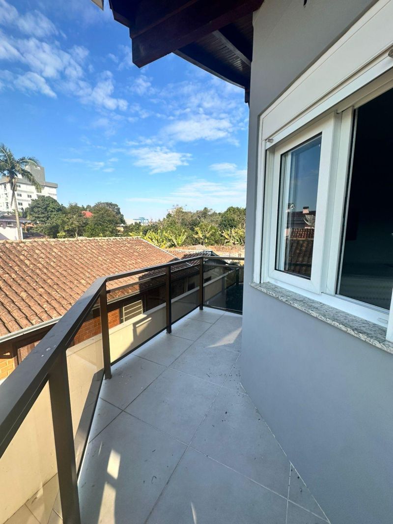 Casa com 2 quartos, 2 banheiros e 265m² à venda no bairro Jardim do Prado, Taquara