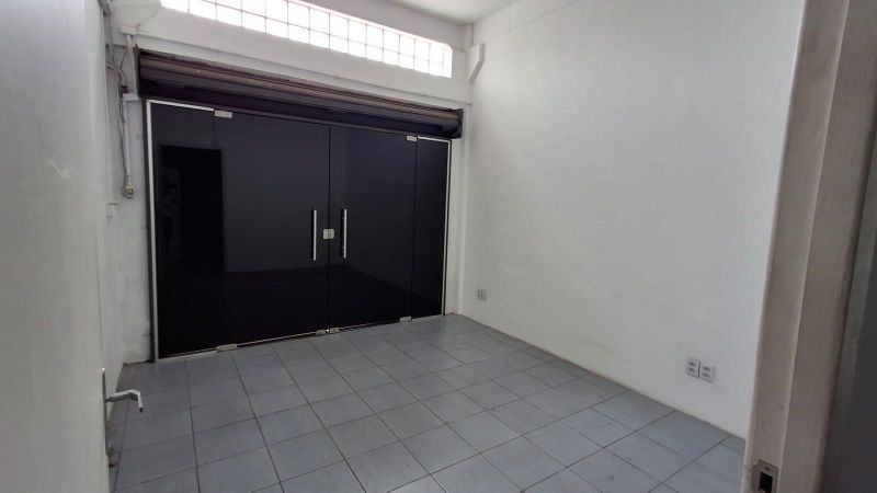 Prédio à venda no bairro Jardim do Prado, Taquara